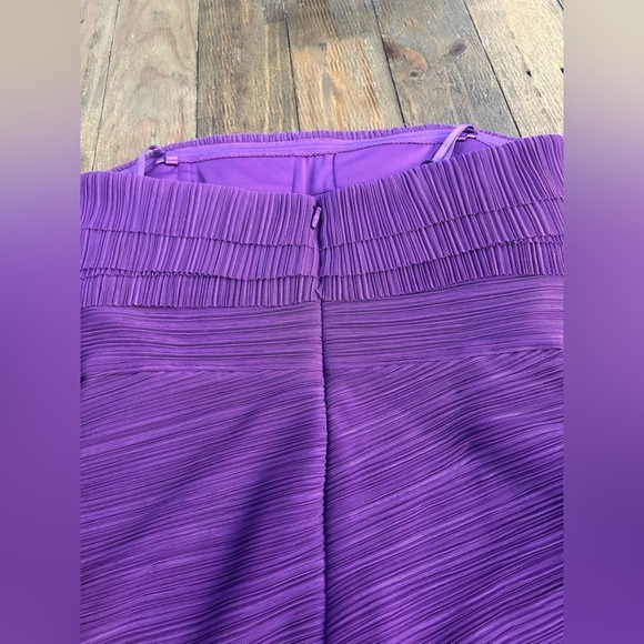 BCBGMaxAzria Jorie in Dark Orchid Ruched Strapless Cocktail Mini Dress Y2K Sz 6 - Picture 11 of 12